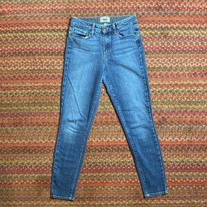 PAIGE MEDIUM WASH HOXTON ANKLE SKINNY JEANS